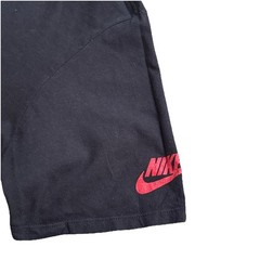 The Nike Tee Chicago Second City to None Men’s Print Black T-Shirt Size Large