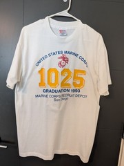 Vintage 1993 USMC Graduation Single Stitch T-Shirt Hanes Heavyweight 50/50 Large