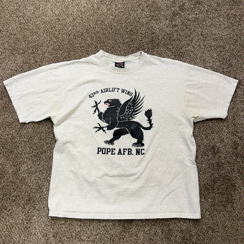 Vintage Soffe 43rd Airlift Wing Pope AFB NC T-Shirt Mens XL Gray Made in USA