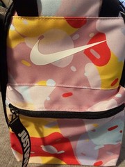 Nike Women’s Blck Dri-FIT Pro Athletic Shirt Size L & New Nike Lunchbox Nice Set