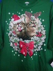 Holiday Time Cats Christmas Wreath T-Shirt UNISEX NWT NEW Mens SZ XL