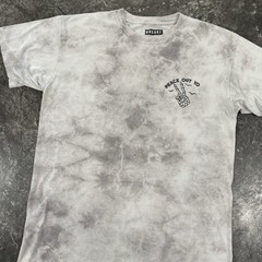 Box Set Tie Dye “Peace Out Yo” Unisex T Shirt Gray Size M
