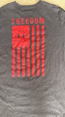 Under Armour Men’s UA Freedom Flag T Shirt Tee Charcoal Medium Heather/Red