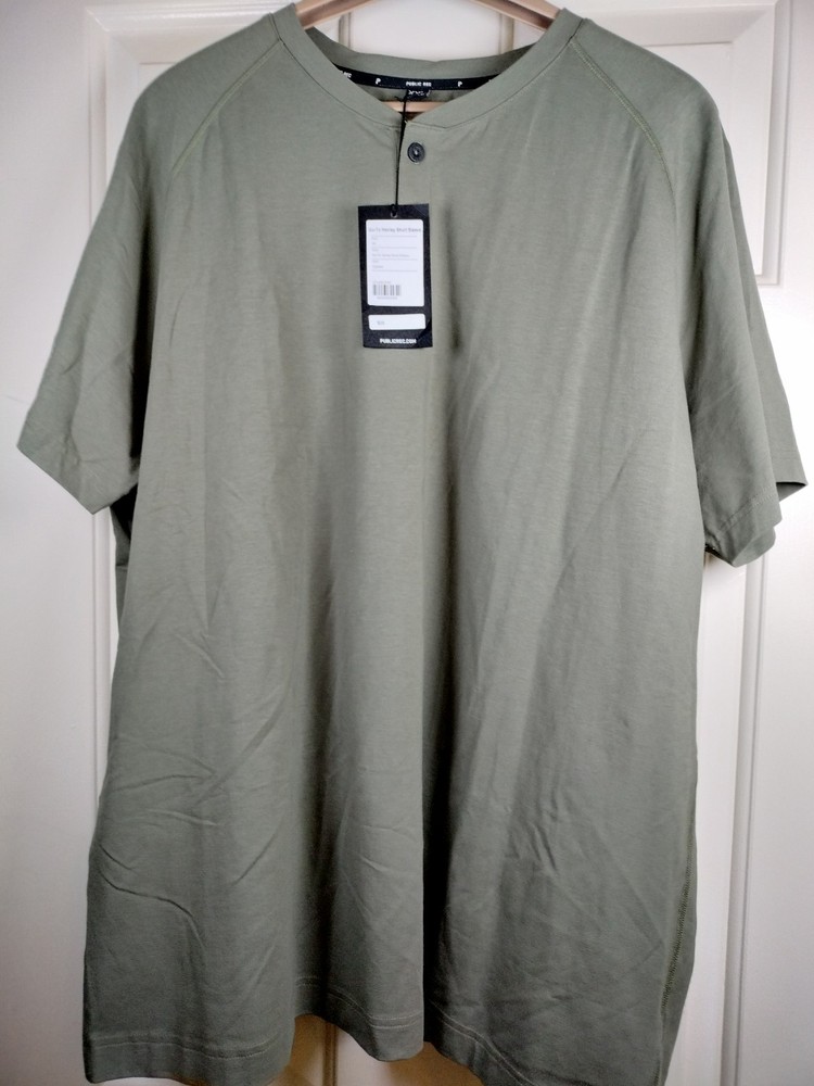 NWT $68 Public Rec Go-To Henley Shirt Men’s XXL Cypress Green Short Sleeve