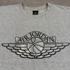 Vintage 2001 NIKE AIR JORDAN 1 WINGS CO.JP JAPAN METALLIC SILVER GRAY T SHIRT L