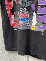 Vintage 1991 NBA Finals T-Shirt – Chicago Bulls vs Los Angeles Lakers