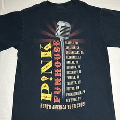 Pink Funhouse North American Tour 2009 Shirt Adult Small Y2K Concert Merch