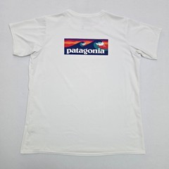 Patagonia Capilene Cool Daily Graphic Shirt Mens Medium White Wave UPF 50+ Tee