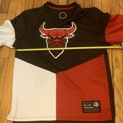 Maxi Milian Long Sleeve Shirt – Michael Jordan “GOAT” Chicago Bulls USA Size XL
