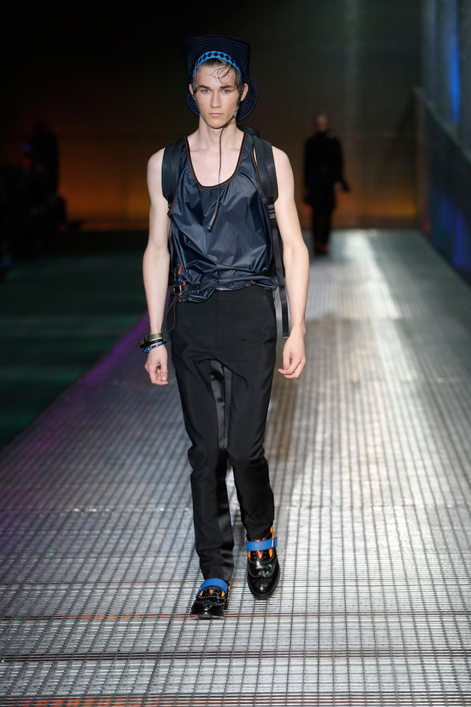 Prada SS17 Mens Runway Ripstop Tank top Navy size Medium