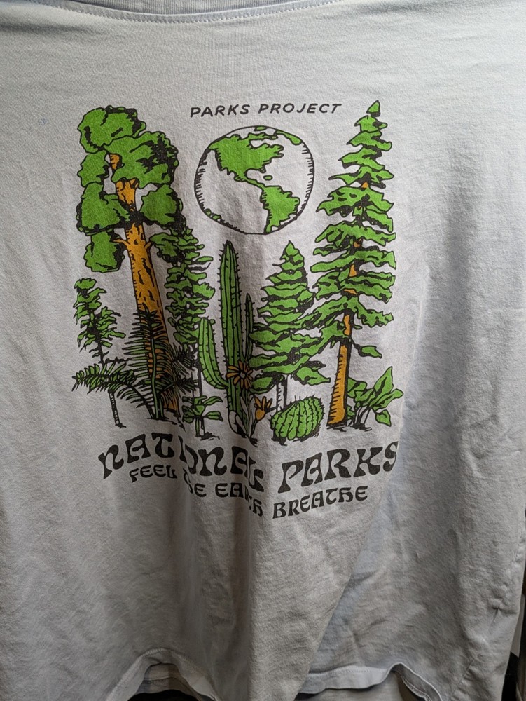 Feel The Earth Breathe Short-Sleeve T-Shirt – Size XL