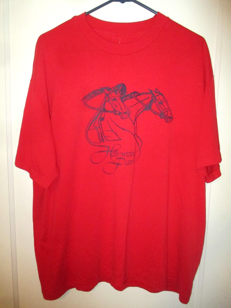 VINTAGE HOLLYWOOD PARK RACE TRACK HORSE JOCKEY THOROUGHBRED T SHIRT RED RARE HTF
