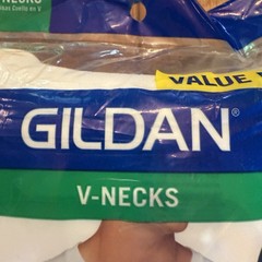 Gildan Men’s V-Neck T-Shirts, Multipack, Style G1103, X-Large, White 6-pack NIP