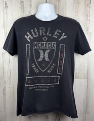 Hurley Distressed Trademark Graphic T-Shirt Medium (20”x28”)