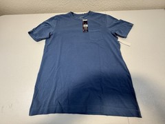 Men’s Shirts, (New w/tags), George Short Sleeve Crew Neck Pocket Tee S (34-36)