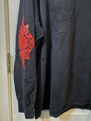 Nike Air Jordan Long Sleeve ‘Distressed Look’ T-Shirt Black/Red Men’s XXL NWT