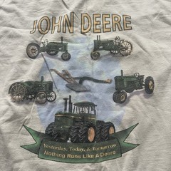 1990’s John Deere “Yesterday, Today & …”Tractors Graphic Men’s Xl T Shirt