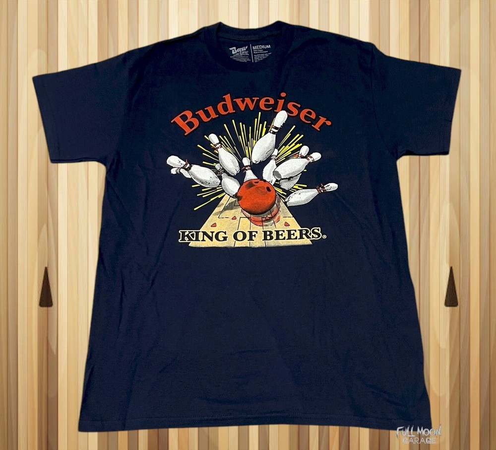 New Budweiser Bowling Bud Beer Classic Men’s Vintage T-Shirt