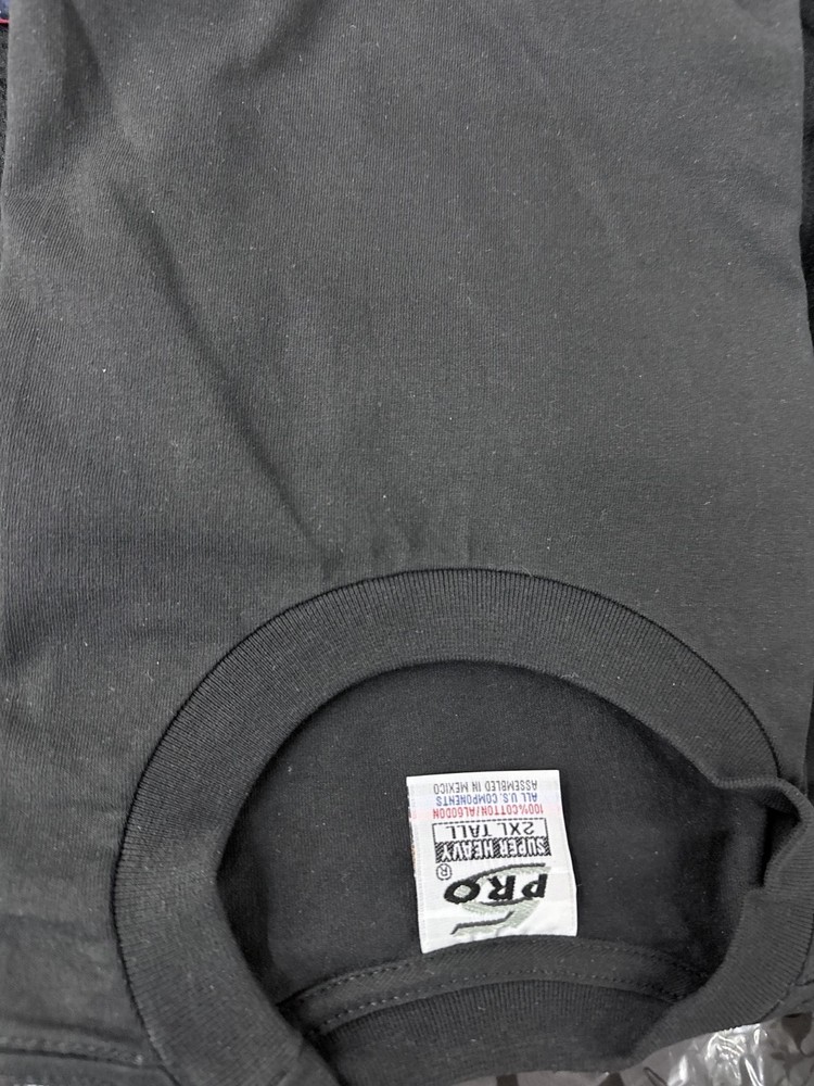 2 2xl Pro 5 Whites And 2 2xl Pro 5 Blacks.