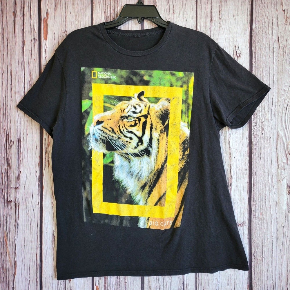 National Geographic T-shirt Tiger Big Cats Graphic Magazine Mens Medium