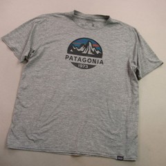 Patagonia Shirt Mens Large Gray Short Sleeve Crew Neck Casual Outdoors