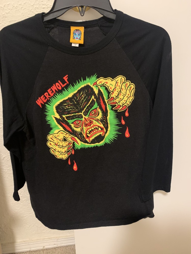 Ben Cooper Werewolf Uni-sex Raglan Vixen by Micheline Pitt Shirt Size M