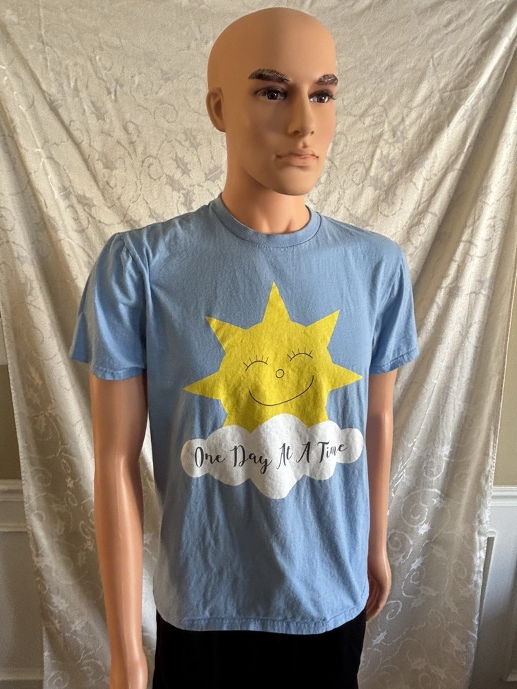 ANVIL Lightweight Mens L “One Day At A Time” T-Shirt