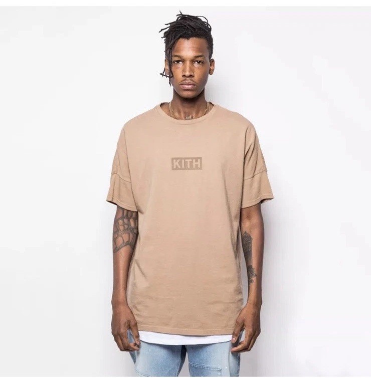 KITH x Nonnative Box Logo Clerk S/S Tee Men’s Large Tan T-shirt KH3147-104 NEW