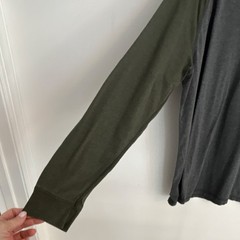 G.H. Bass & Co. Men’s Henley Button Knit Cotton Poly T-Shirt Gray Green XLComfy