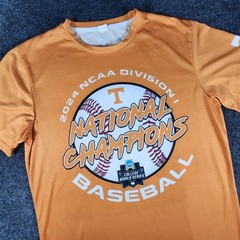 Tennessee Volunteers 2024 Baseball National Champions T-Shirt Mens L Orange EUC