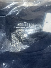 Mens HOLLISTER Must Have Collection Crew T-Shirt Size Small NEW Blue