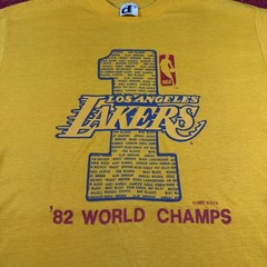 VINTAGE 1982 Los Angeles Lakers World Champs Shirt Large L NBA Magic Kobe Kareem