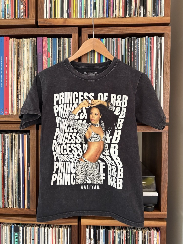 Aaliyah Princess of R & B Black Tee Shirt Sz S Small Rap Hip Hop 90s Music