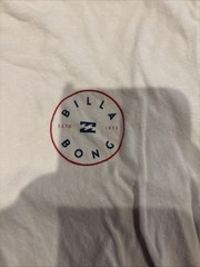 Men’s Cream Colored Billabong Tee Size Medium