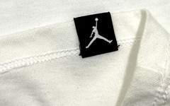Nike Air Jordan Retro 1 “Daily Essentials” Men’s T-Shirt White Men’s 2XL Bred