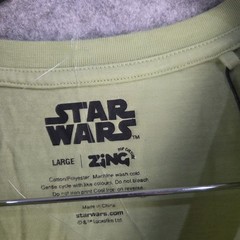 Star Wars Shirt Mens Large Green Short Sleeve Crew Neck Yoda NEW 14064