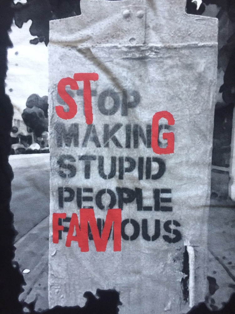 ORG.STG FAM Men’s Stop Making Stupid People Famous Muscle Tank T-shirt Large L