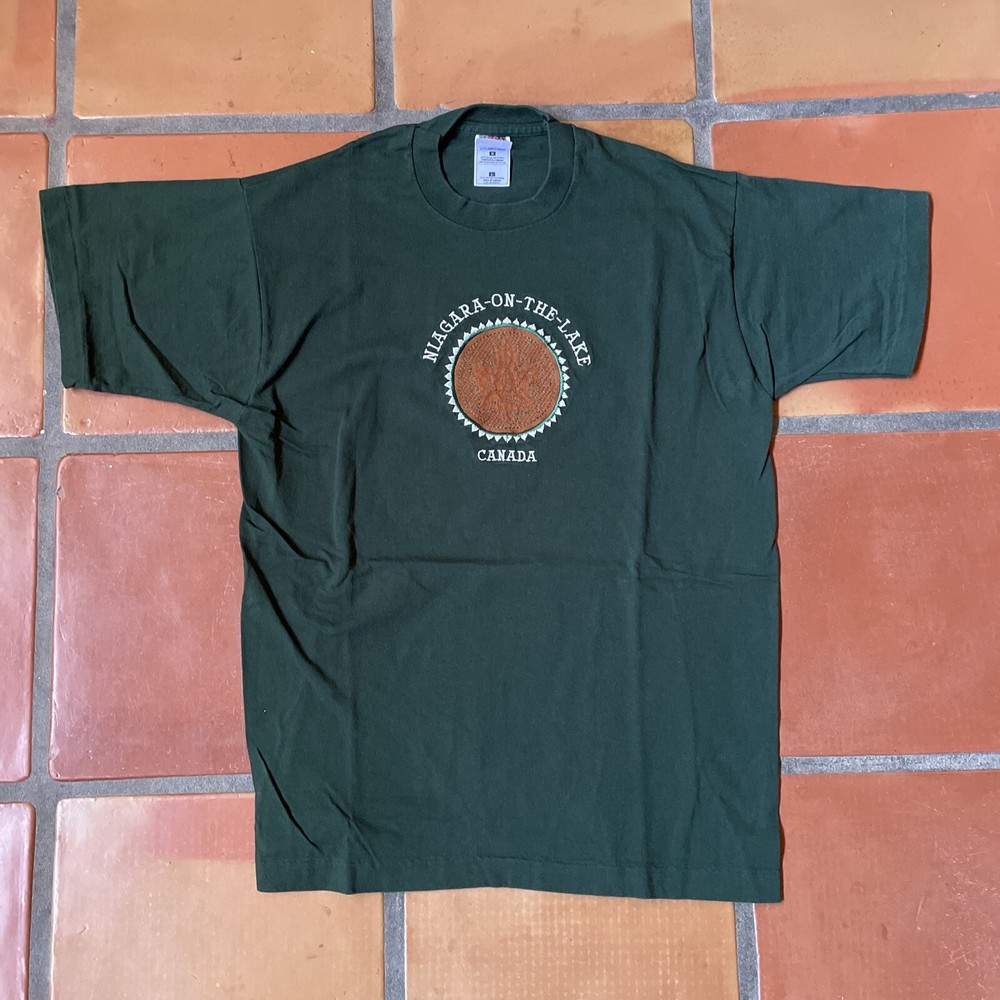Vintage Fruit Of The Loom Mens L Green T-Shirt Niagara Falls On The Lake Canada