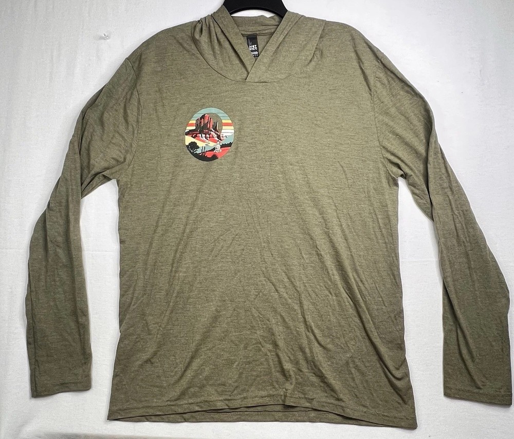 Red Rocks Of Sedona District Perfect Tri Long Sleeve Hoodie Sz Large W/Beanie