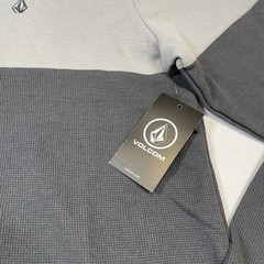 Volcom Shirt Men’s Small Gray L/S Nunez Colorblocked Thermal Hooded Tee NEW