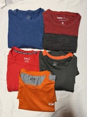 Lot Of 5 Assortment Of XL Shirts Short Sleeve(Reebok, C9, AE, Aeropostale)