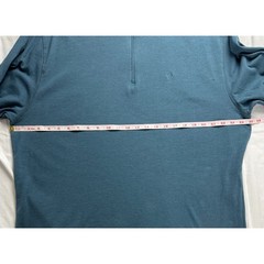Wolverine Mens XL Quarter Zip Pullover Shirt Lot of 2 Blue Burgundy Long Sleeve