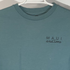 Maui And Sons Long Sleeve T-Shirt Men’s Medium