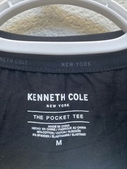 Kenneth Cole Men’s Medium Black T-Shirt Short Sleeve Crew Neck The Pocket Tee