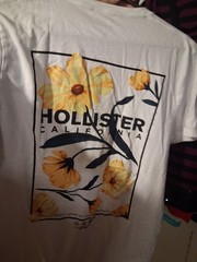 Hollister Men’s M White Cotton Knit Crew Neck Double-Sided Flower Graphic Tee