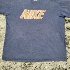 Nike T-Shirt Mens Large Blue Loose Fit Cotton Swoosh Short Sleeve Pullover Flaw