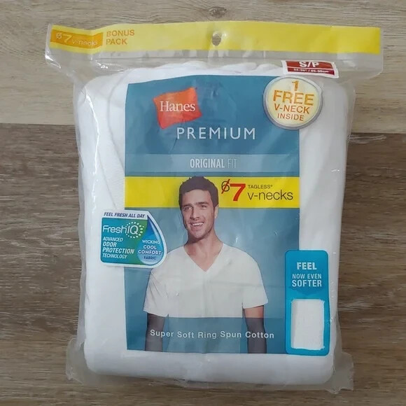 NEW Hanes Premium Men’s Tagless Original Fit V-Neck T-Shirt 7-Pack White Size S
