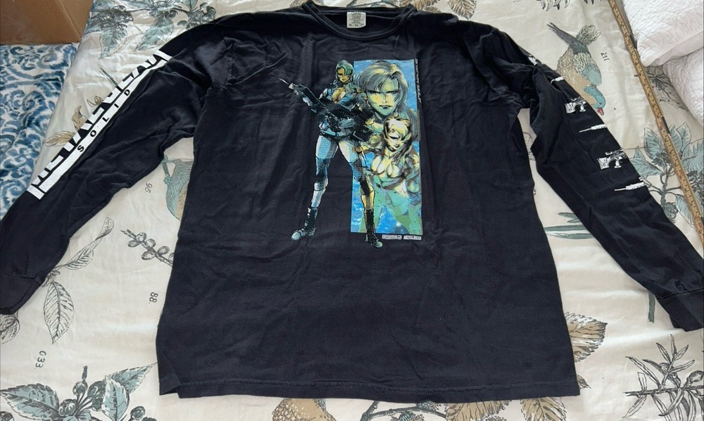 Espionage.VR Metal Gear Solid Sniper Wolf Long Sleeve Shirt Size XL Never Worn