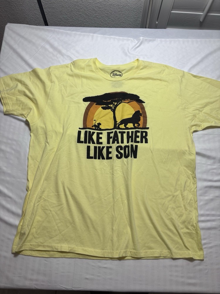 Disney Mens Lion King Like Father Like Son Mufasa Simba Yellow Shirt 2X