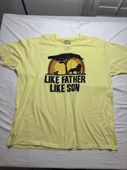 Disney Mens Lion King Like Father Like Son Mufasa Simba Yellow Shirt 2X